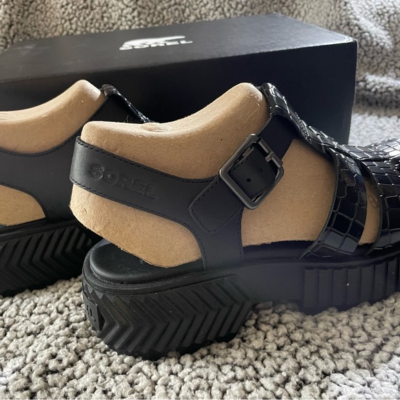 Sorel Black Croc-Patterned ONA Streetware Fisherman Mid Sandals - Picture 3 of 5